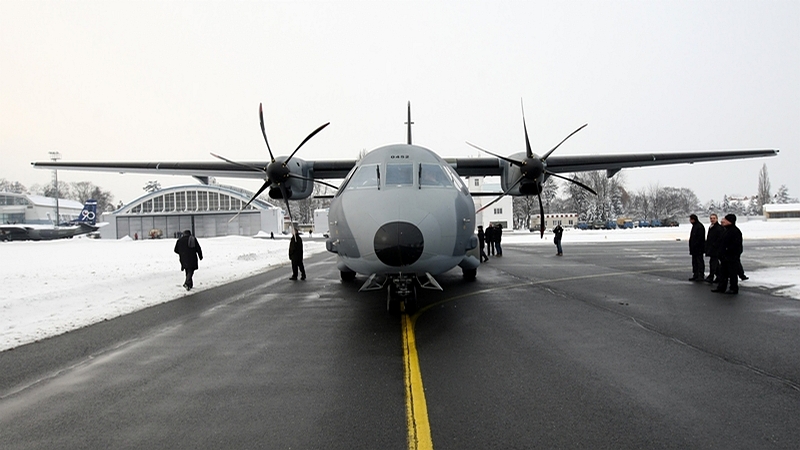 vojenské transportní letadlo