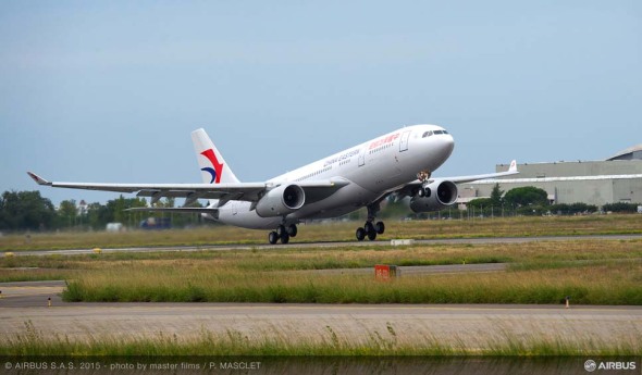 Airbus A330-200 CHINA EASTERN