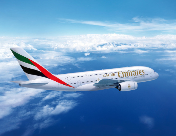 Emirates Airbus A380 v letu