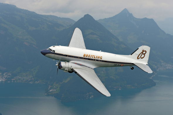 Douglas DC 3 Dakota Breitling let kolem světa
