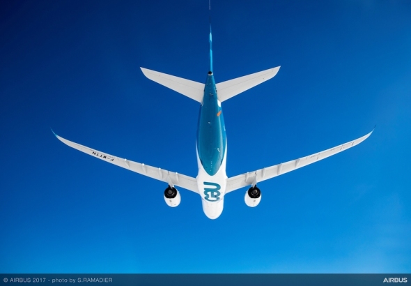 Airbus A330neo první let