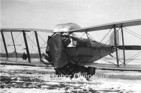 Letiště Kbely LKKB zima 1929 nehoda De Havilland DH 50 L BAHE