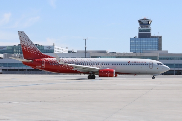 Boeing 737 Rossiya Airlines letiště Praha Ruzyně