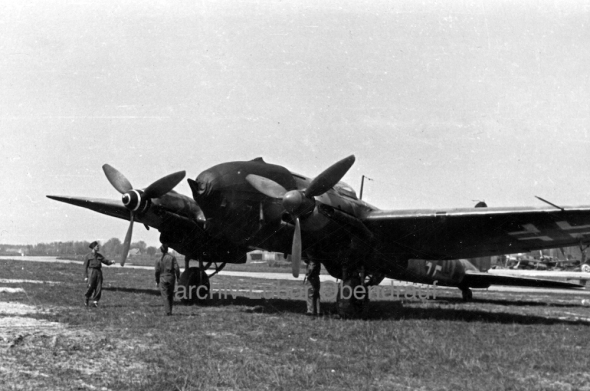 Heinkel He 111 letiště Pardubice