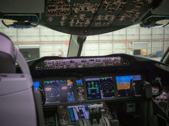 AeroMexico Boeing B 787 Dreamliner kokpit